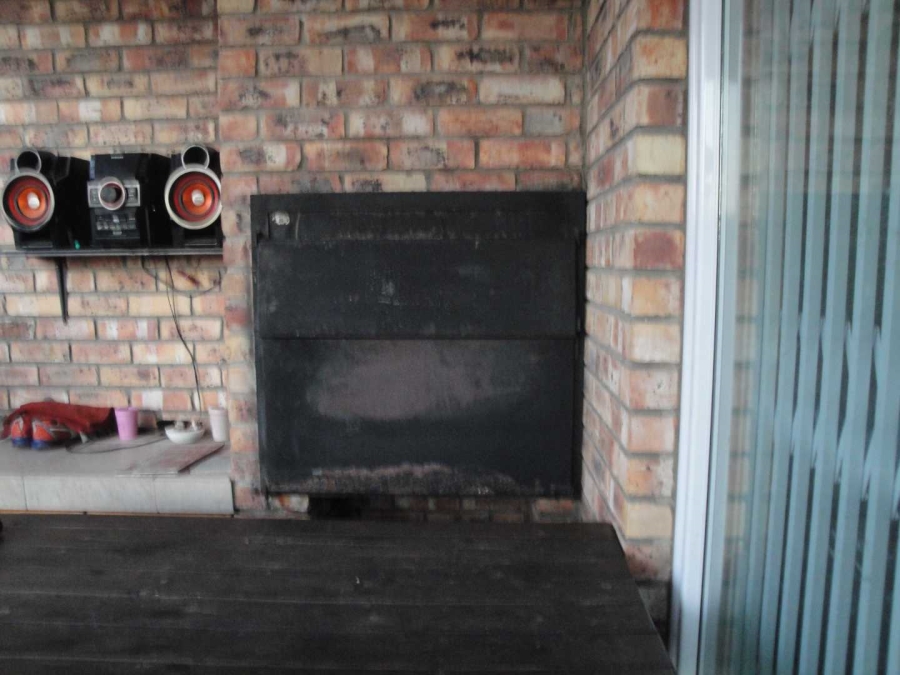 To Let 2 Bedroom Property for Rent in Kabega Park Eastern Cape